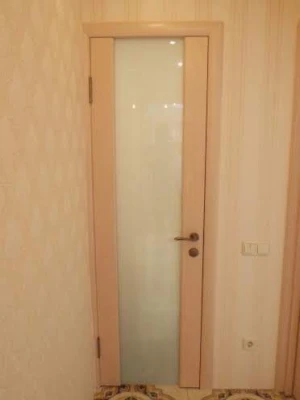 Глазго беленый дуб стекло молочко белое