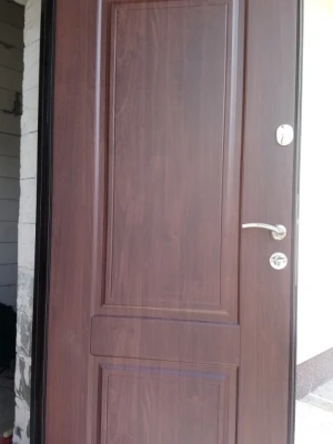 ДВЕРИ ВИП М ГРАНД ТЕМНЫЙ ОРЕХ QDOORS