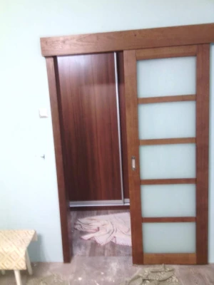 Шпонированные двери на раздвижной системе