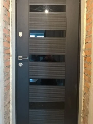 ДВЕРі MILANO ВЕНГЕ ТЕМНЫЙ STEELGUARD