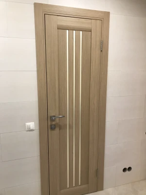 Двери Verona BLK дуб мокко Leador