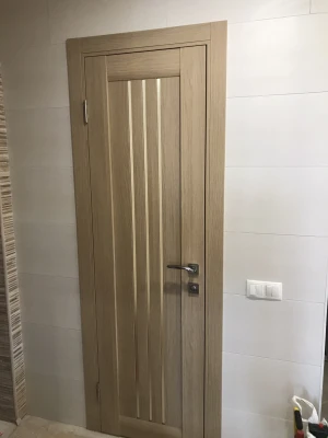 Двери Verona BLK дуб мокко Leador