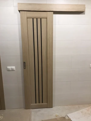 Двери Verona BLK дуб мокко Leador