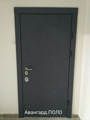 Двери Авангард Поло 2 цвета "Qdoors"