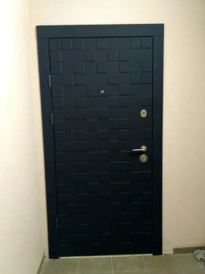 Двери Онтарио софт черный/белый супермат Qdoors