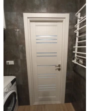 Двері Darumi Doors Versal димчастий краст сатин білий
