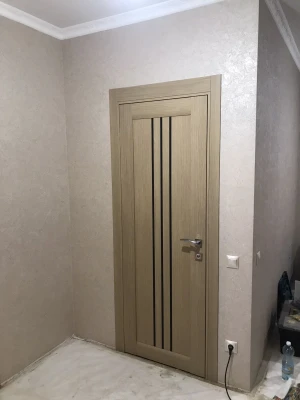 Двери Verona BLK дуб мокко Leador