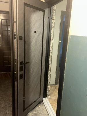 Вхідні Двері ТЕРМО ОЛІМП (квадро) Mottura 575/568 Оксид чорний/Білий матовий Булат