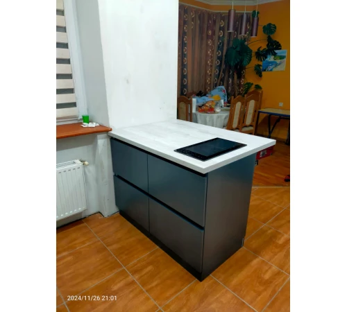 Угловая кухня на заказ Белый / Антрацит №81 08.10.2024