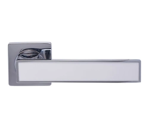 Ручки на розетах Gavroche MAGNIUM Mg - A1 CP/WHITE