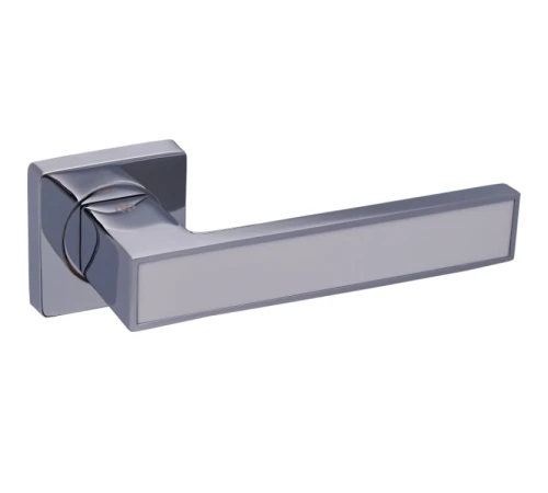 Ручки на розетах Gavroche MAGNIUM Mg - A1 CP/WHITE