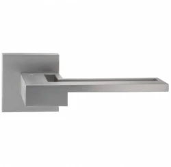 Ручки на розетах Oro Oro 032-15E