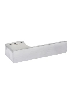 Ручки на розетах RICH-ART 423 R80 MWSC