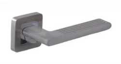Ручки на розетах SAFITA 184 R40 SN/CP