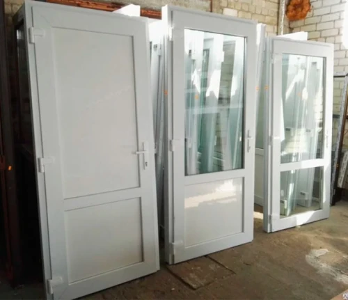 Металлопластиковые входные двери VEKA Softline 1000 x 2100 мм ламинированные